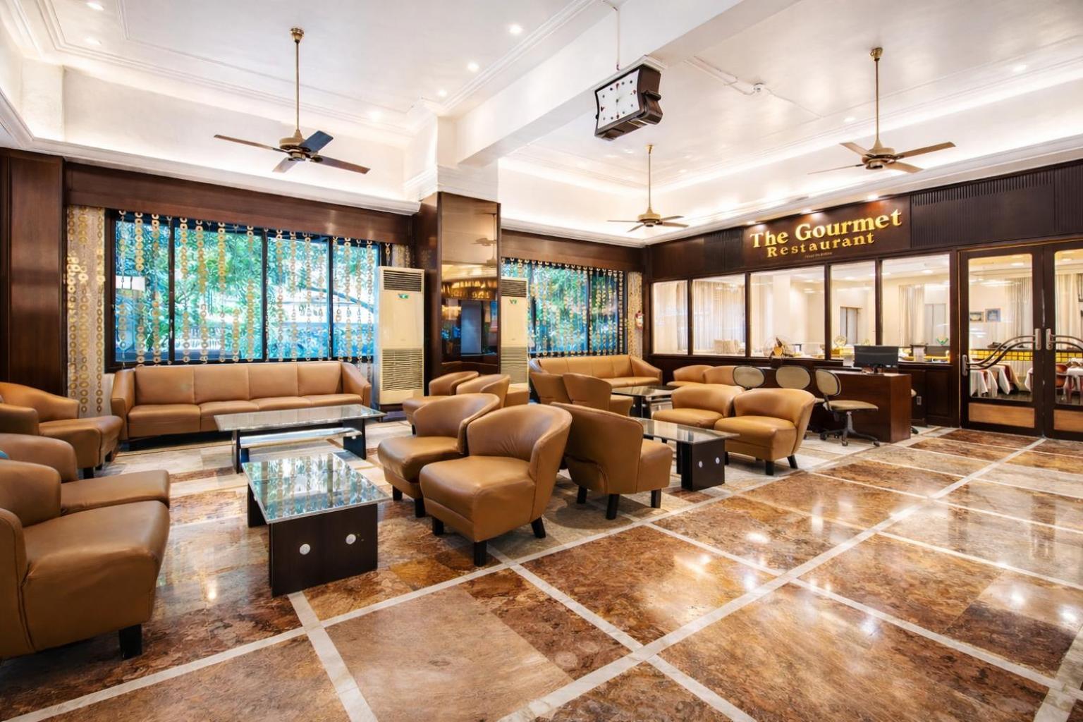 West End Hotel Opp Bombay Hospital — Photos 3